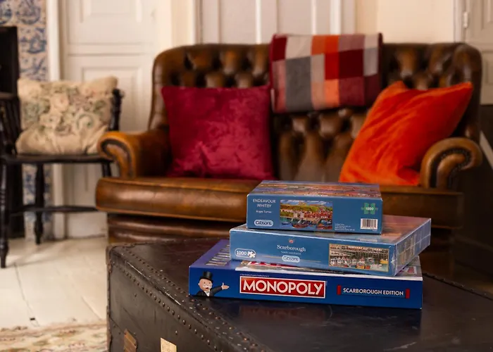 Nyaraló Half Moon House - Timeless Charm With Sea Views *