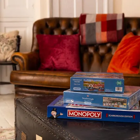 Σπίτι διακοπών Half Moon House - Timeless Charm With Sea Views *